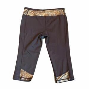 VICTORIA'S SECRET VSX Knockout High Rise Fitness Capris Sexy Sport Gold XS